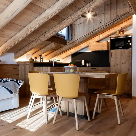 Farm stay Alpine Mood Falcade